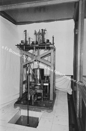 RATHFARNHAM CASTLE INGRAM SEISMOGRAPH